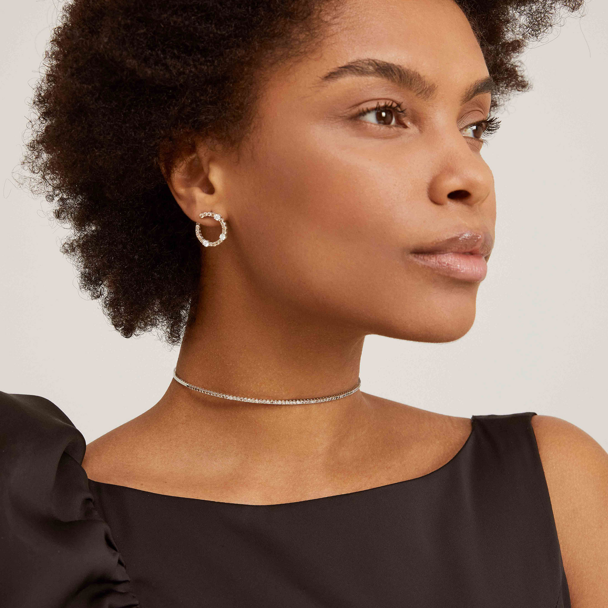 m32n2 embrace brown choker jewels