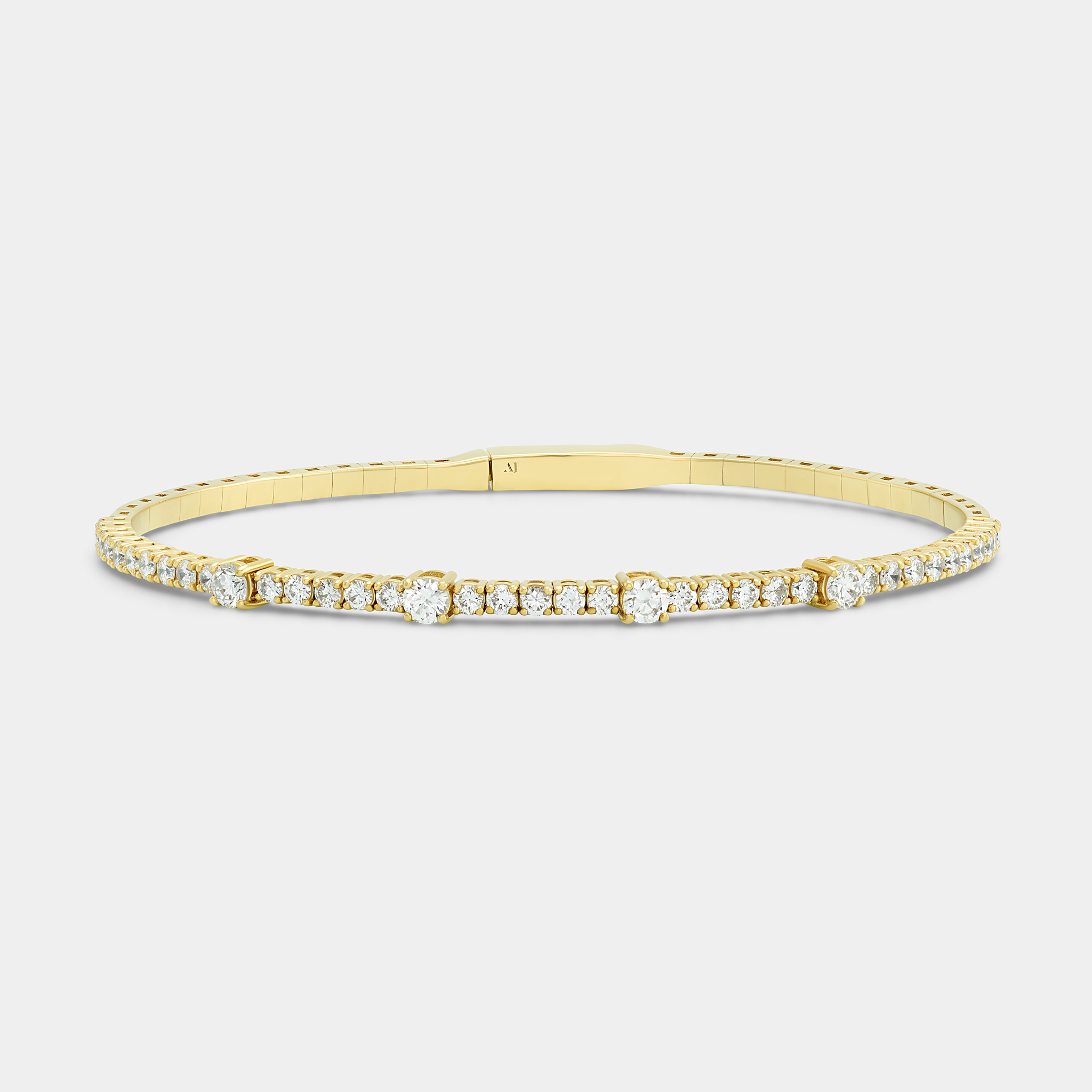 m32b1 embrace bracelet jewels