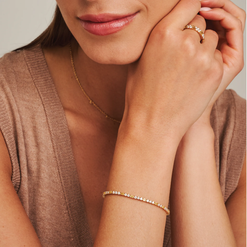 m21b equal bracelet jewels