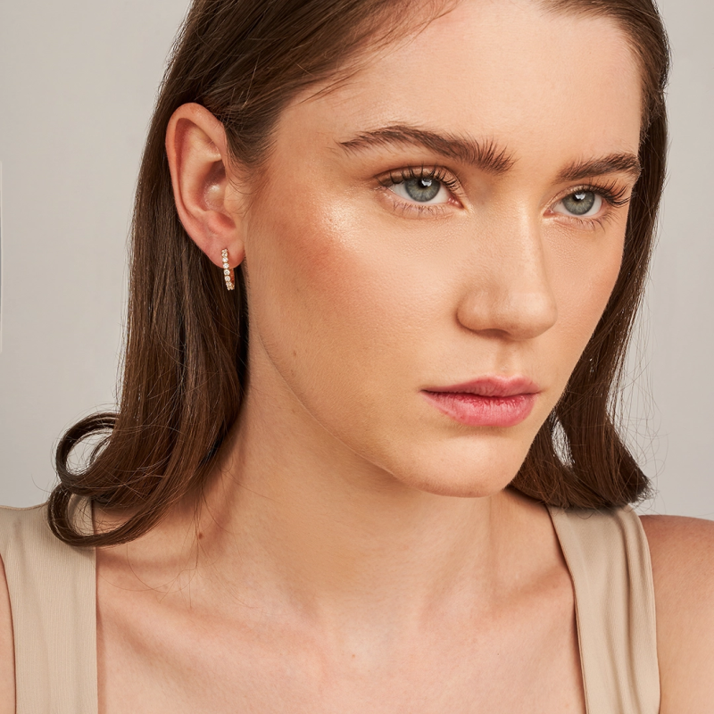 m32e5 embrace big hoops jewels